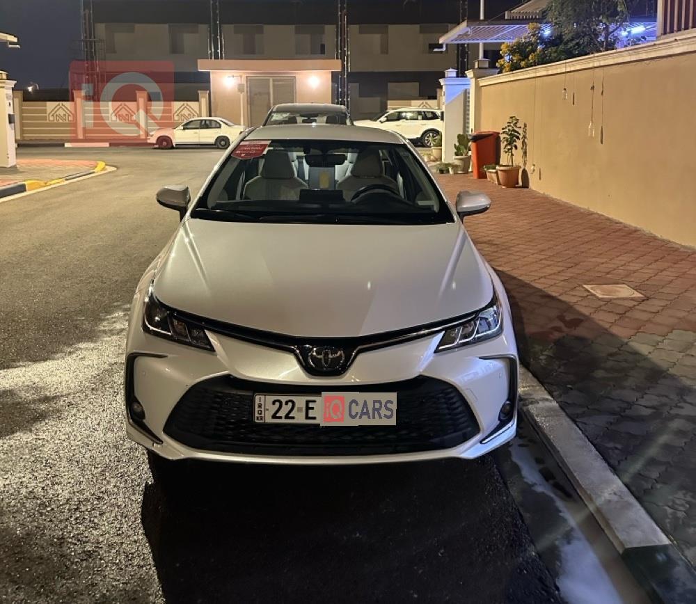 تۆیۆتا کۆرۆلا